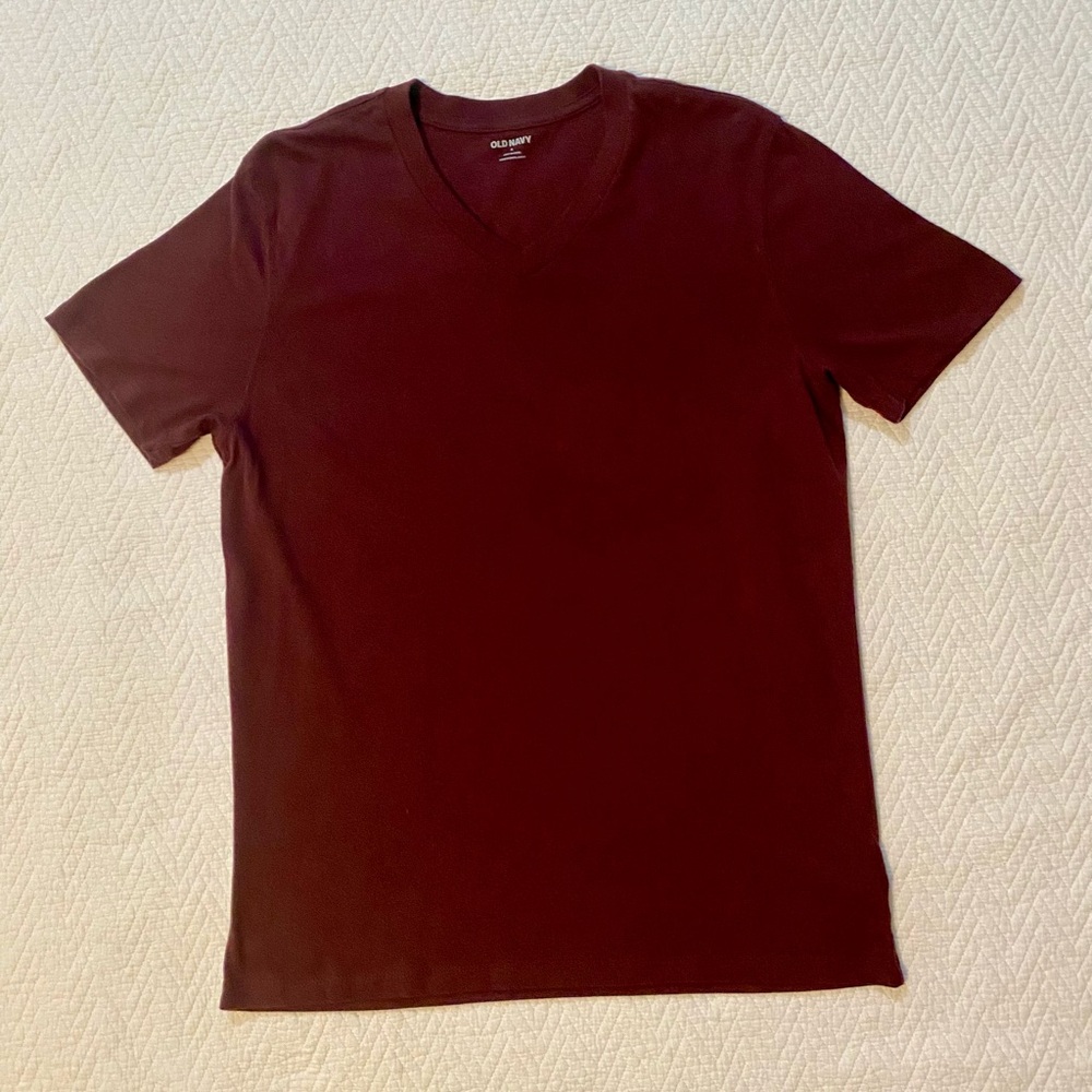 Old Navy Short Sleeve V-Neck Tee